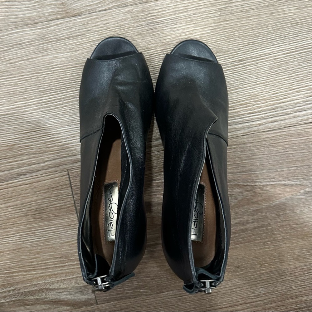 Halogen Riley Open Toe Bootie Size 5